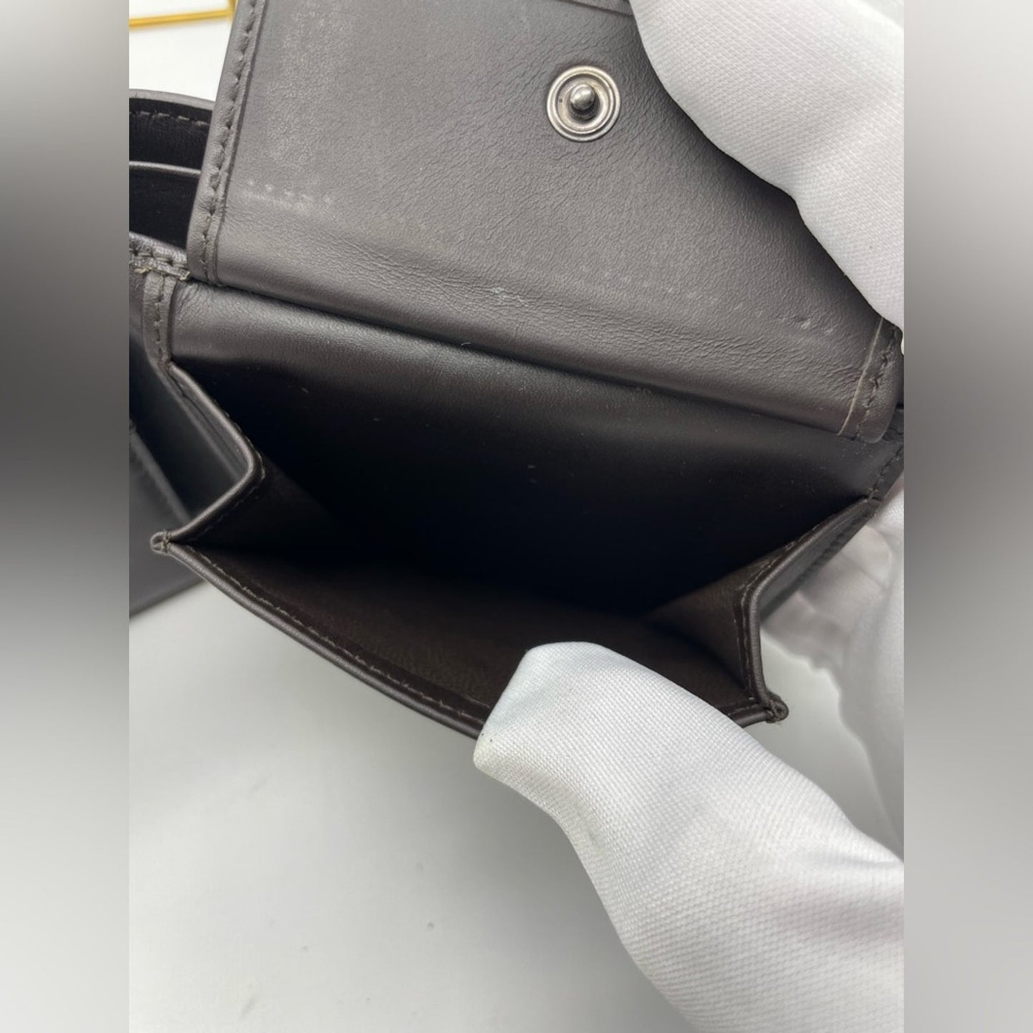 Bottega Venetta Leather Men’s Wallet