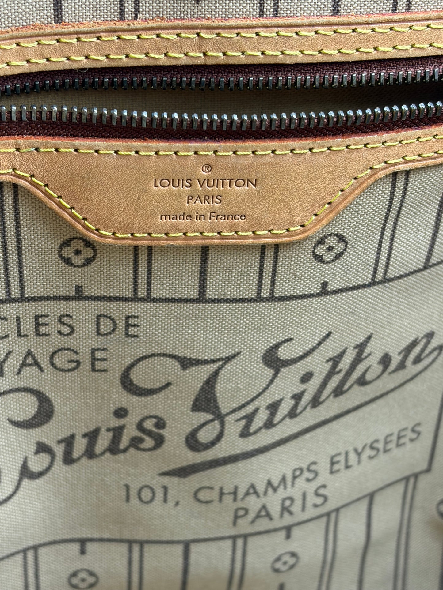 Louis Vuitton Monogram Neverfull MM