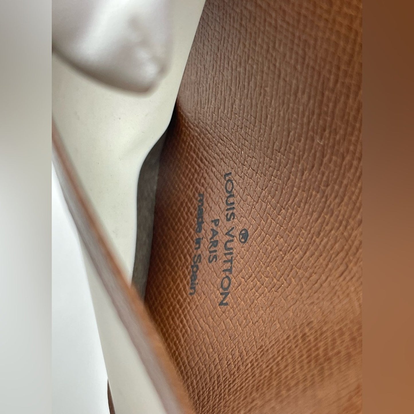 Louis Vuitton Monogram Card Case Bifold Wallet