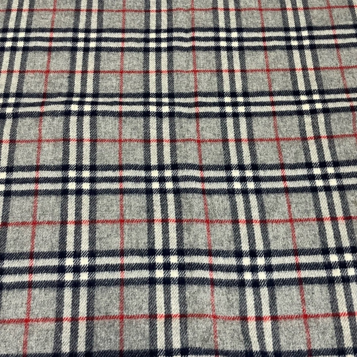 Burberry Muffler/Wide Nova Check Scarf