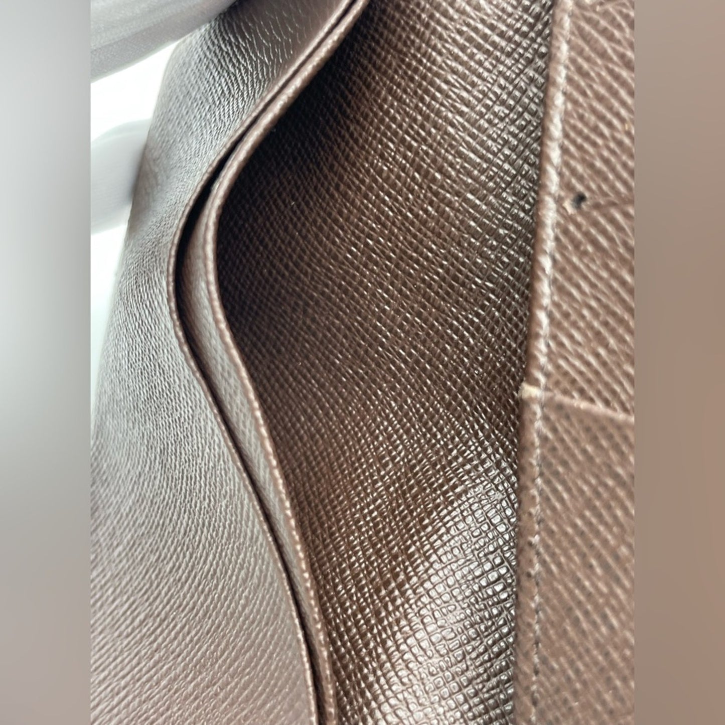 SOLD! Louis Vuitton Damier Card Case Wallet