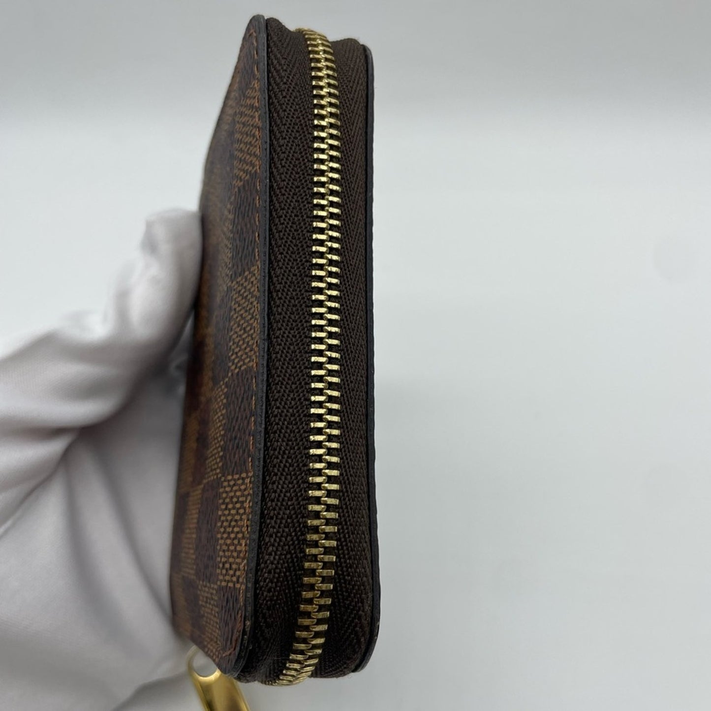 SOLD! Louis Vuitton Damier Ebene Zippy Wallet