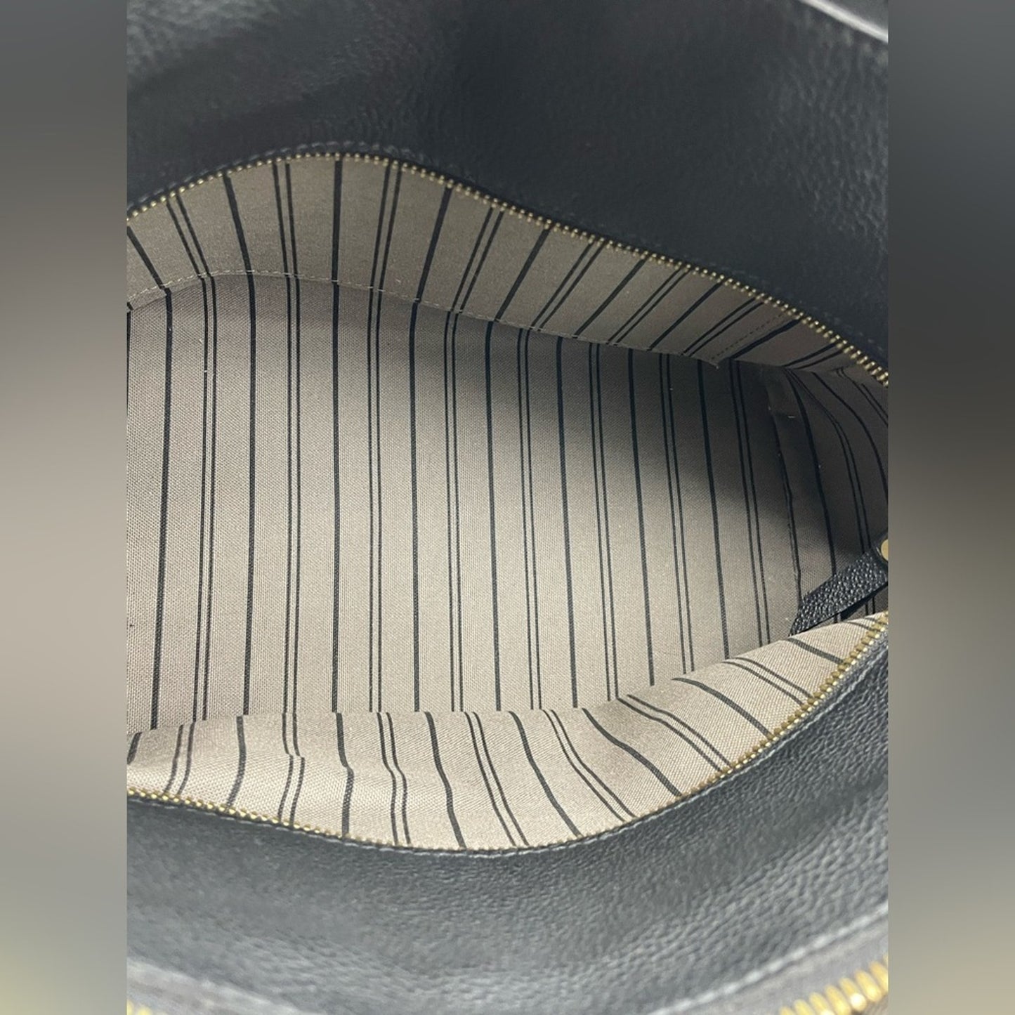 Louis Vuitton Empreinte Marais Bag