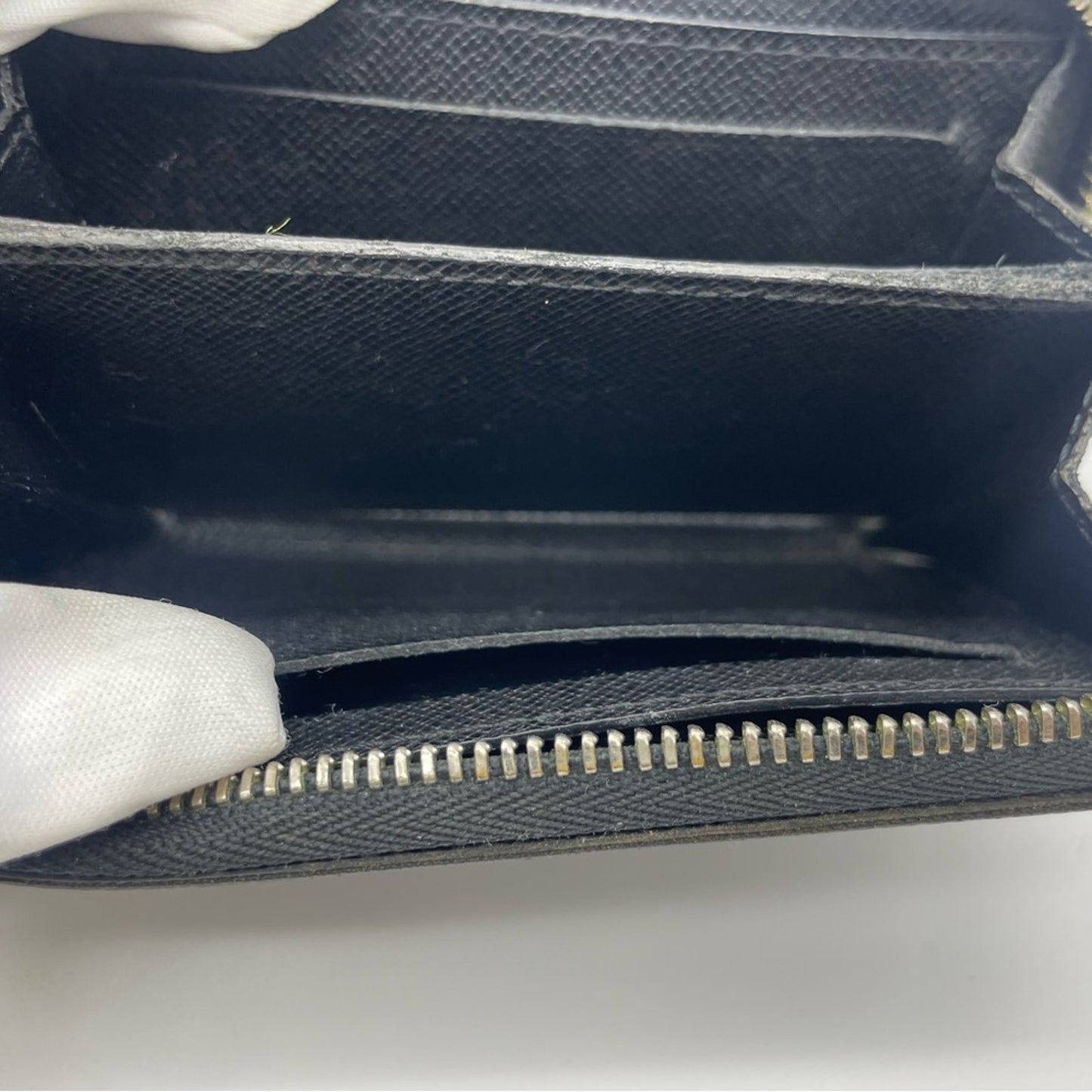 Louis Vuitton Damier Graphite Short Zippy Wallet