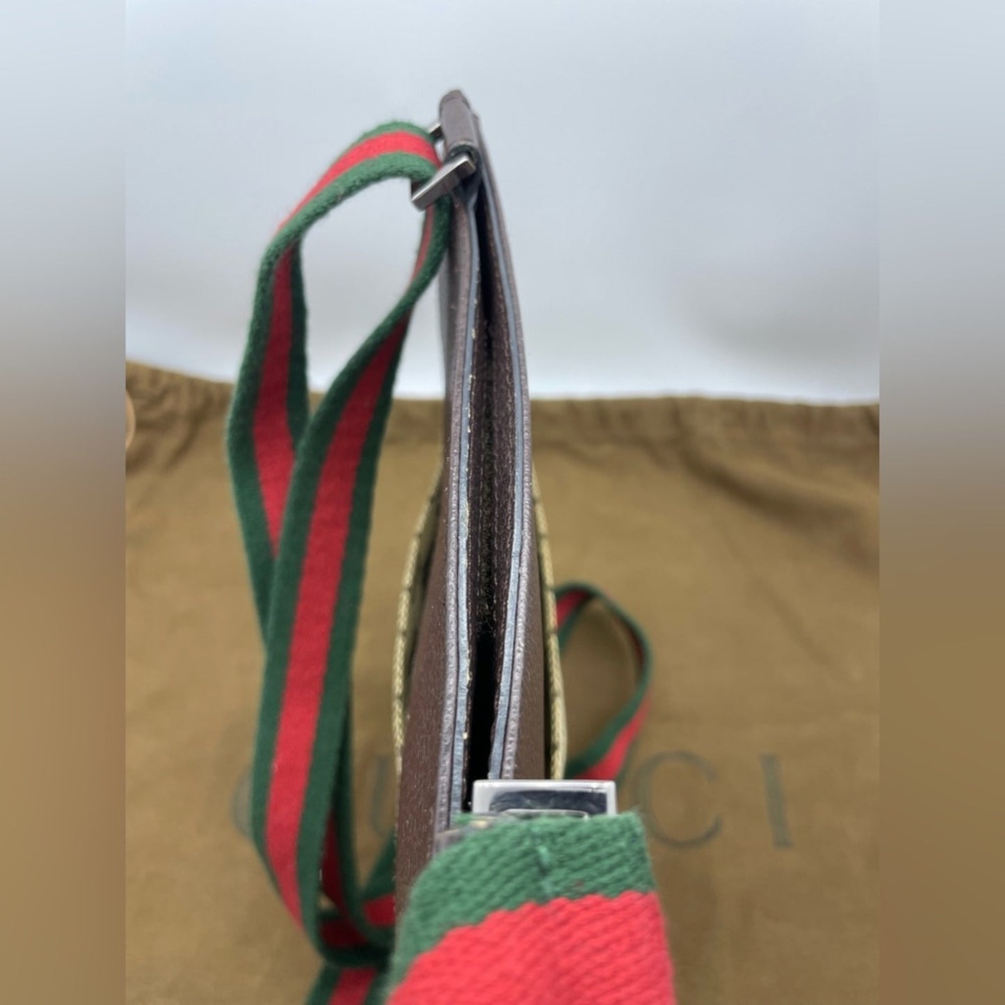 SOLD! Gucci Sling/Crossbody Sherryline Bag