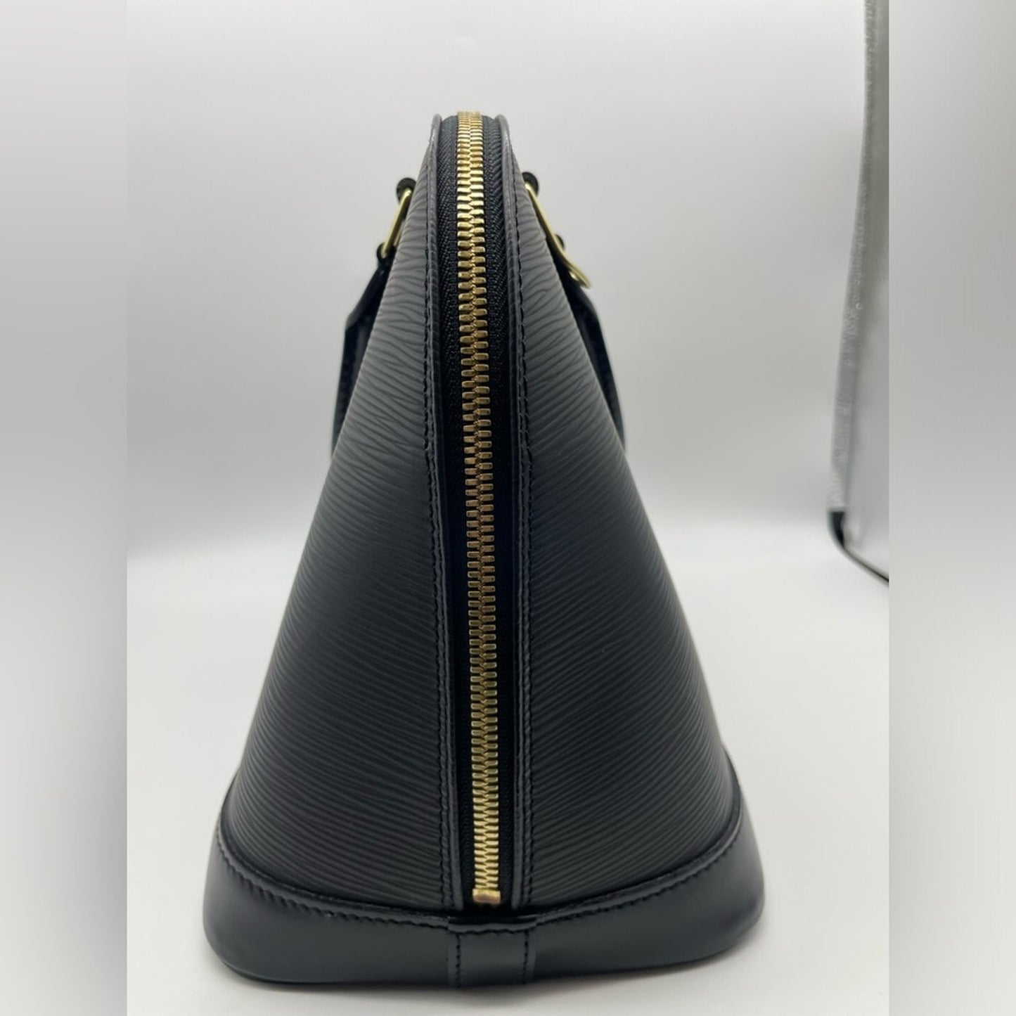 SOLD! Louis Vuitton Epi Alma Hand Bag