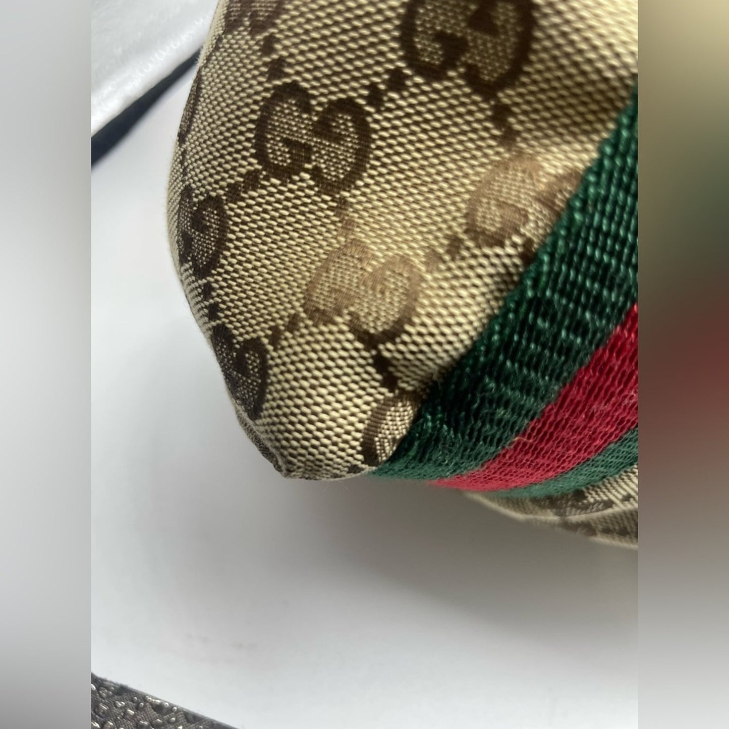 SOLD! Gucci Sherryline Handbag