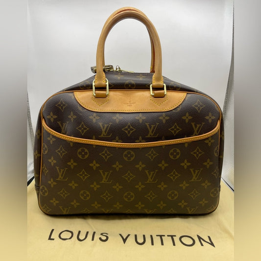 Louis Vuitton Monogram Deauville Hand Bag