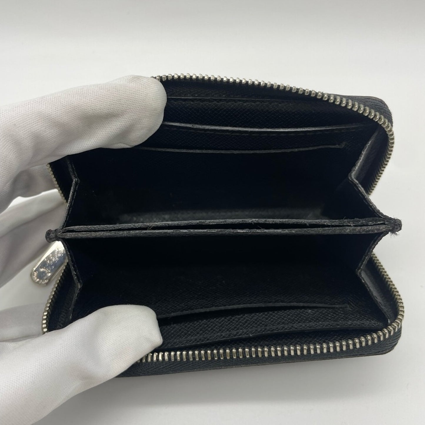 Louis Vuitton Damier Graphite Short Zippy Wallet