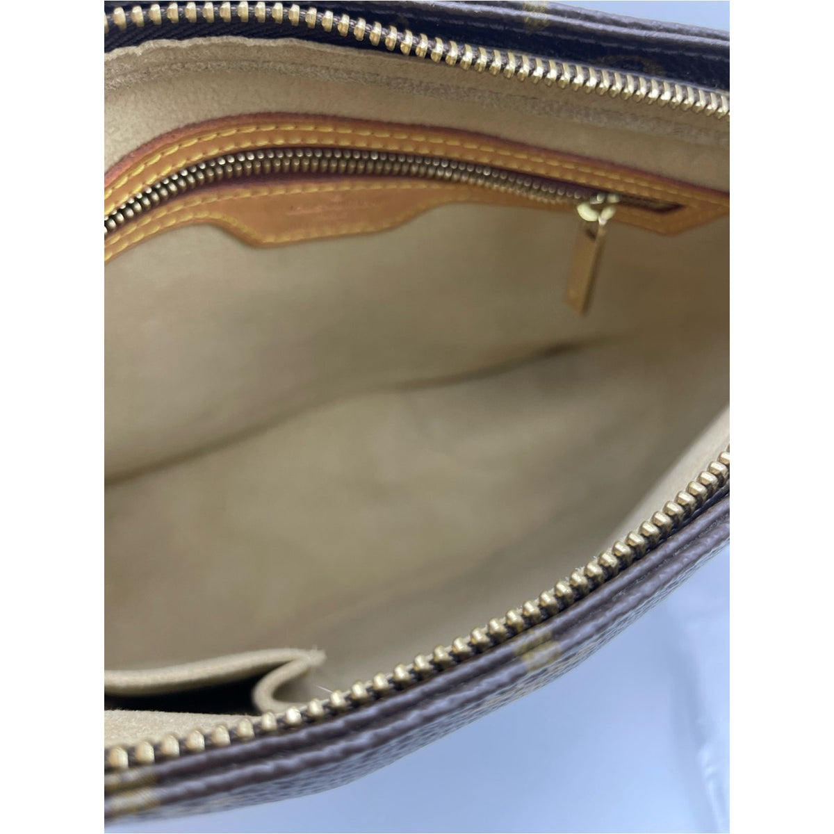Louis Vuitton Looping Shoulder Bag
