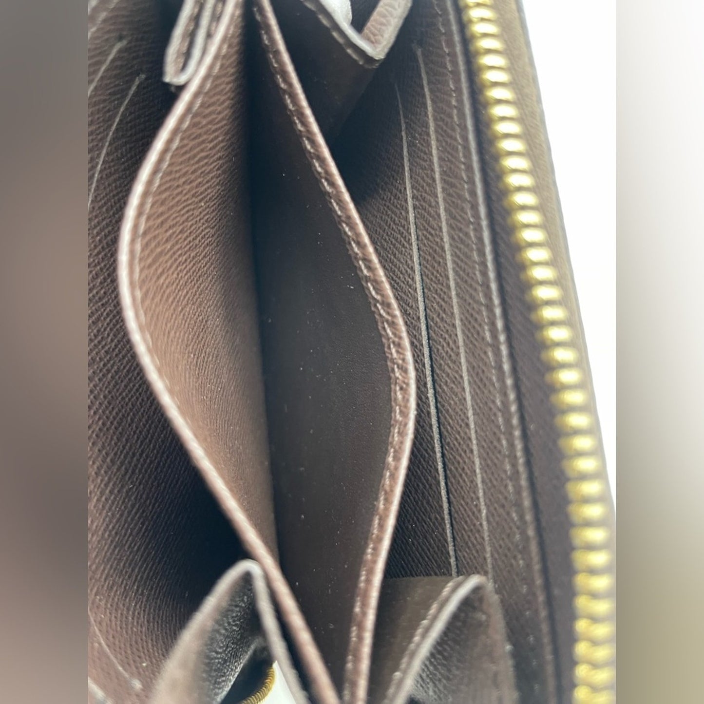 SOLD! Louis Vuitton Damier Ebene Zippy Wallet