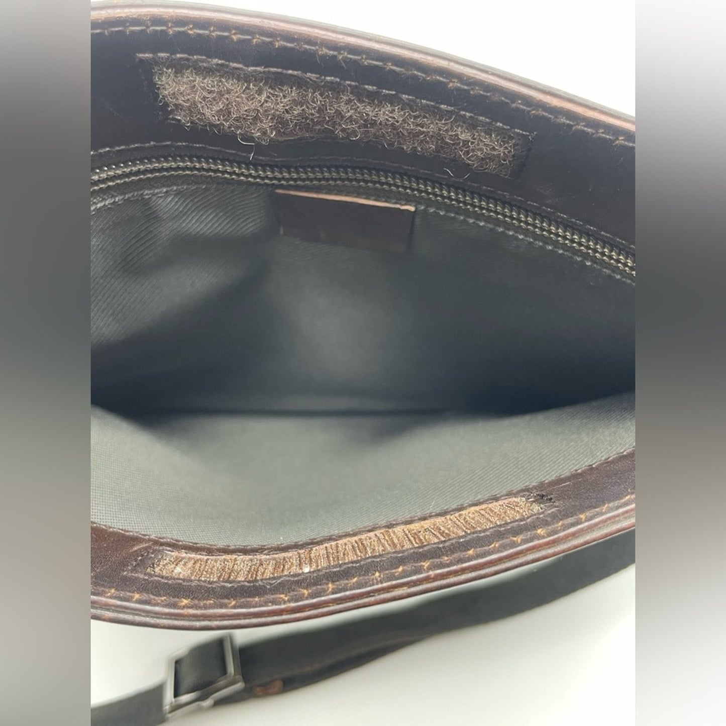 Gucci PVC Leather Sling/Crossbody Bag