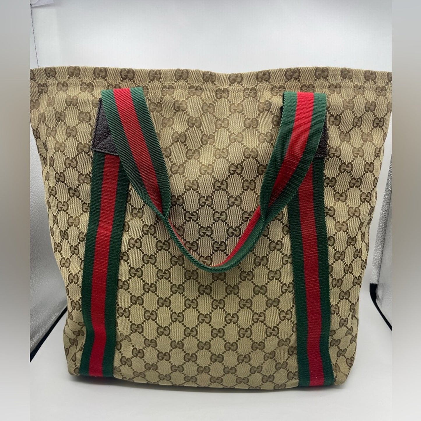 SOLD! Gucci Sherryline Handbag