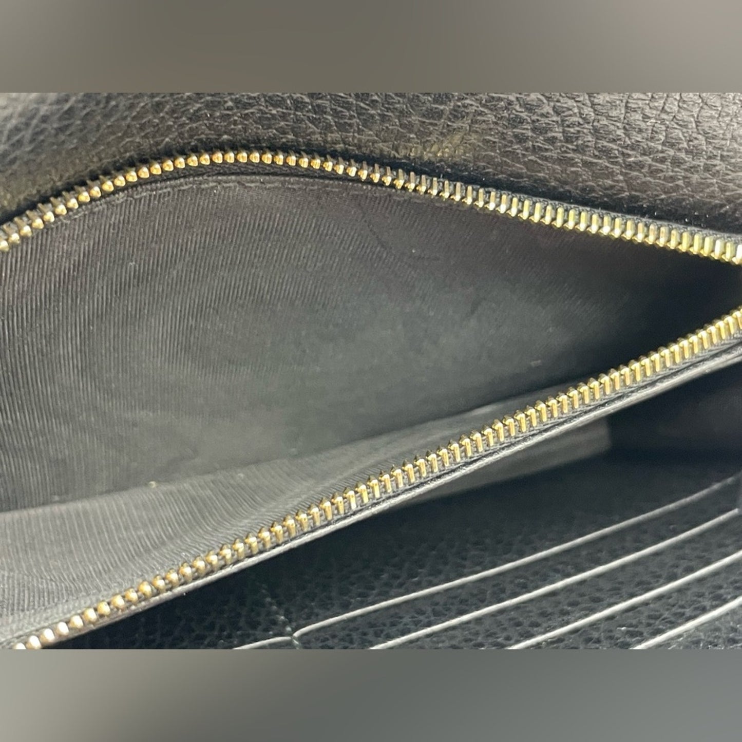 SOLD! Gucci Wallet on Chain Sling Bag